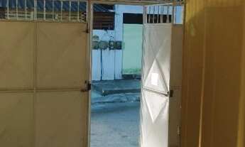 Imagem 2: Casa com garagem