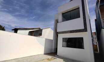 Imagem 1: Imobiliária Agatê Imóveis vende Casa Duplex de 140 m² Piratininga - Niterói por 780 mil re