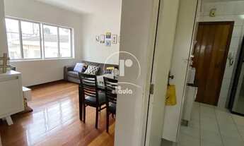 Imagem 2: Bairro Jardim. Apartamento com 89m2, 3 dormitórios sendo 1suíte, Sala com sacada, 1 vaga d