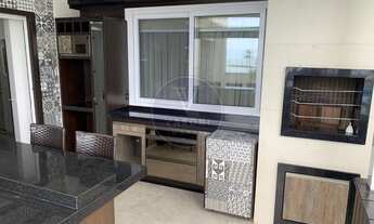 Imagem 3: Cobertura mobiliada, terraço e piscina na Fazenda