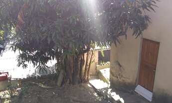 Imagem: Vendo terreno com kitnets para alugar