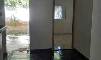 Imagem 2: Casa para aluguel e venda possui 85 metros quadrados Prado - Recife - PE