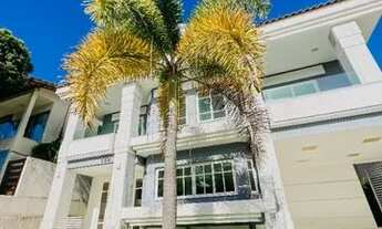 Imagem: Bellíssima casa no Bosque das Palmeiras