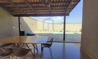 Imagem 2: Casa para aluguel tem 360 metros quadrados com 3 quartos em Jardim das Esmeraldas - Goiâni