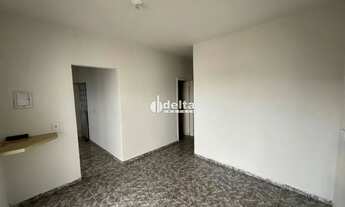 Imagem 6: Casa residencial disponível para venda no bairro Laranjeiras em Uberlândia-MG