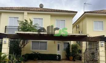 Imagem 3: Casa c/ MÓVEIS PLANEJADOS, 03 dormitórios, 01 suíte, churrasqueira, edícula c/ suíte, para