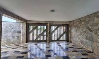 Imagem 2: Casa com 3 dormitórios para alugar, 182 m² por R$ 2.300/ano - Vila Industrial - Piracicaba