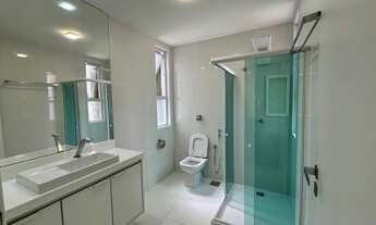 Imagem 8: PITUBA - ALUGUEL - 4/4 SUÍTE E VARANDA INTEGRADA, 270 m2, NASCENTE, REFORMADO, 02 VAGAS