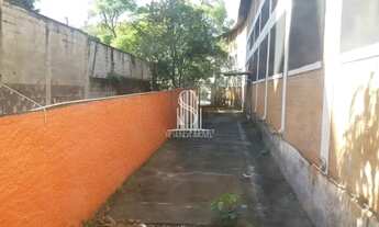 Imagem 4: GALPÃO COM 1000M², 6 BANHEIROS, 6 VAGAS NA REGIÃO DA LAPA - SP