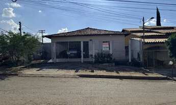 Imagem: CASA RESIDENCIAL 4 QTOS - VILA REGINA