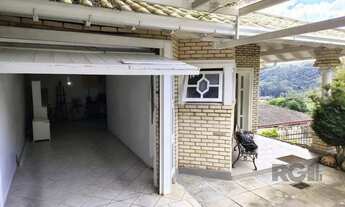 Imagem 3: Casa sobrado com 300m² na Vila Nova de 3 dormitórios e 4 vagas