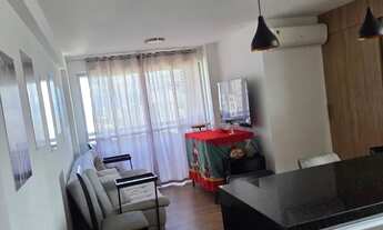 Imagem 4: Apartamento nascente, 75m, com 3 quartos, um sendo suíte, ventiliado, mobiliado e bem loc