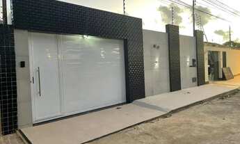 Imagem: Casa para Locação com Piscina na Avenida