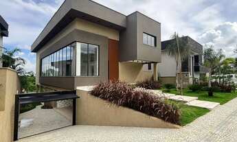 Imagem: Imóvel para venda tem 490 metros quadrados