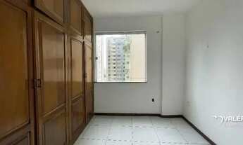 Imagem: EM FRENTE A PRAÇA BATISTA CAMPOS. PRÉDIO