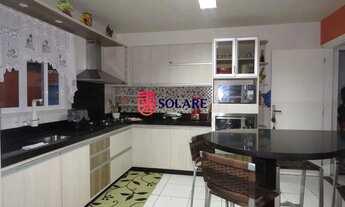 Imagem 2: Casa com 3 dorm a 50m do mar de Bombas