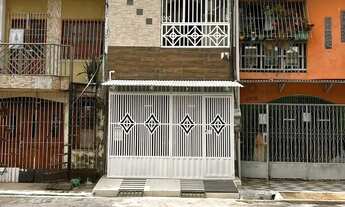 Imagem: CB - CASA NO JURUNAS