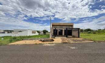 Imagem 2: Sobrado Comercial e Residencial à Venda no Jardim Espanha, 3 Quartos e 2 Suítes, 192m² Ma