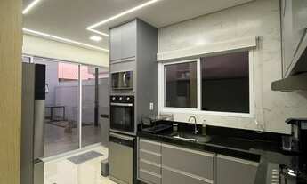 Imagem 2: Casa térrea em condomínio fechado