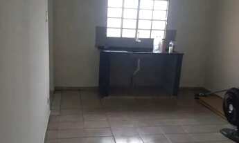 Imagem 3: Casa para Venda em Presidente Prudente, Vila Furquim, 2 dormitórios, 1 banheiro, 2 vagas