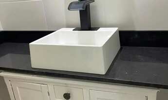 Imagem 4: Apartamento linear no melhor lugar, vista montanhas e uma grande história renovada, Espaço