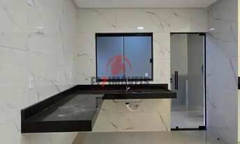 Imagem 7: Linda casa! 2 Quartos sendo 1 Suíte- Toda no Porcelanato com pé direito Alto na sala - Pq