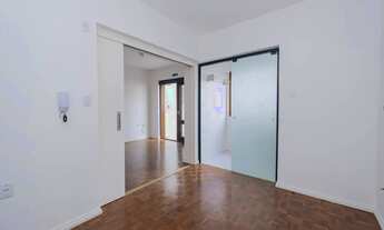 Imagem 6: Apartamento de 2 dormitórios com 1 vaga disponível para aluguel no Centro de Pelotas RS, e