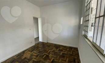 Imagem 4: EXCELENTE CASA EM LOCAL ARBORIZADO COM 3 QUARTOS E GARAGEM 3 CARROS