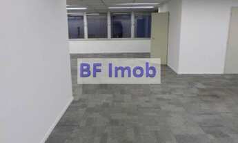 Imagem: Conjunto comercial em vão livre com 3 vgs