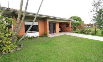 Imagem: Casa de 3 dormitórios à Venda - Xangri-lá