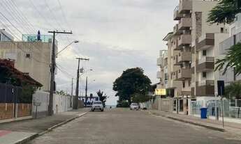 Imagem 2: Apto mobiliado de 01 dormitório de casal com sacada, bwc completo, sala com mesa com cadei