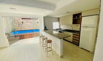 Imagem 3: Triplex para venda com piscina coberta localizado no Centro - Guaratuba - Paraná