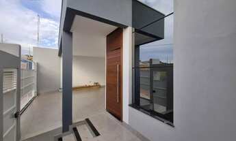 Imagem 3: BELÍSSIMA CASA NO AFONSO QUEIROZ - PATOS DE MINAS