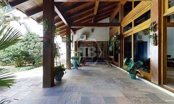 Imagem 3: PORTO ALEGRE - Casa Padrão - Cavalhada