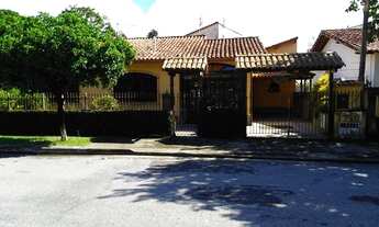 Imagem: Casa linear com 3 quartos bem no Centro