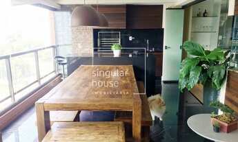 Imagem: 209 m² 4 dormitórios