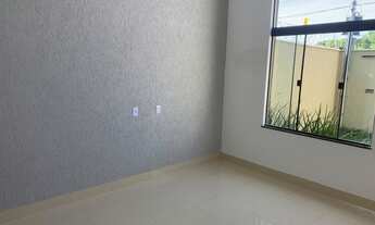 Imagem 5: Casa para venda possui 105 metros quadrados com 3 quartos em Setor Maysa - Trindade - Goiá