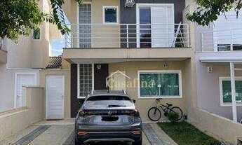 Imagem: Sobrado com 3 dormitórios e piscina à