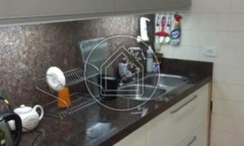 Imagem 7: Lindo apartamento de 240m² no Ingá! 4 dormitórios, 2 suítes sendo 1 suíte máster com hidro