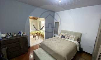 Imagem 4: Sobrado de 200m2, com 3 dormitórios, 2 banheiros, 2 cozinhas, 1 copa, 1 varanda e 2 vagas