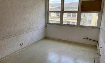 Imagem 5: Sala/Conjunto para aluguel tem 45 metros quadrados com 3 quartos em Centro - Niterói - RJ