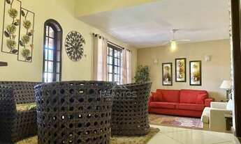 Imagem 6: Condomínio Vilarejo - Maravilhosa casa 495m² com piscina, sauna e churrasqueira