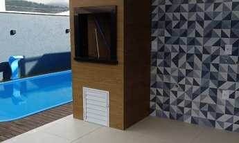 Imagem 3: Linda casa com piscina, pé direito duplo e muito mais