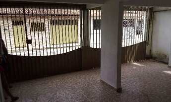 Imagem 2: RESID. CAMPO VERDE - CASA C/ 4/4 S/ 1 SUÍTE - CÓD-2068