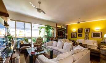 Imagem 2: Lindo apartamento, com planta de 200m²de 4 quartos sendo uma suíte com closet