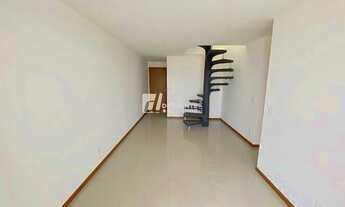 Imagem 2: Cobertura no centro de Nilópolis com ampla área aberta