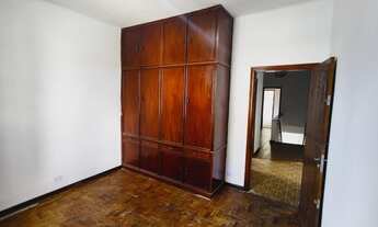 Imagem 6: Sobrado para venda possui 260 metros quadrados com 3 quartos em Marapé - Santos - SP