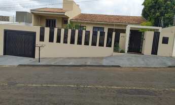 Imagem: Casa linda no Bairro da Igrejinha