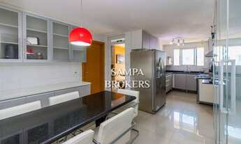 Imagem 4: Apartamento em andar alto, planta bem distribuída e churrasqueira na varanda!