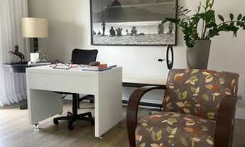 Imagem 2: Apartamento para venda tem 214 metros quadrados com 4 quartos